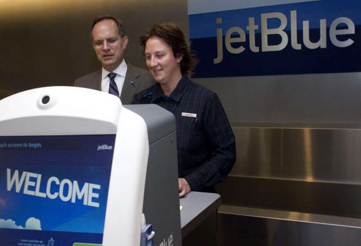 Growing JetBlue may fly to Boston from Hobby
