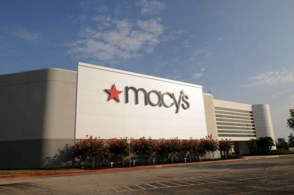 Macy's store holds charity shopping day