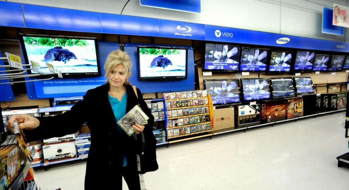 Danbury WalMart holds grand reopening