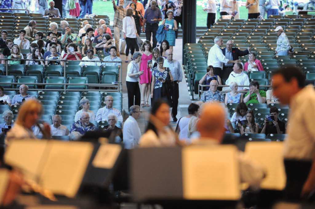 Philadelphia Orchestra launches SPAC residency with drama and heart