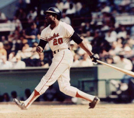 Frank Robinson, baseball's fearsome trailblazer, dies at 83