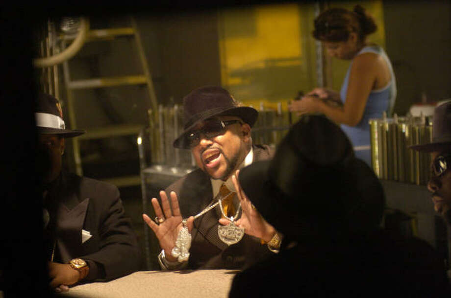 L A Authorities Investigating Rapper Pimp C S Death Houston