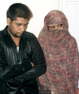 pakistan groom bride transgender arrested