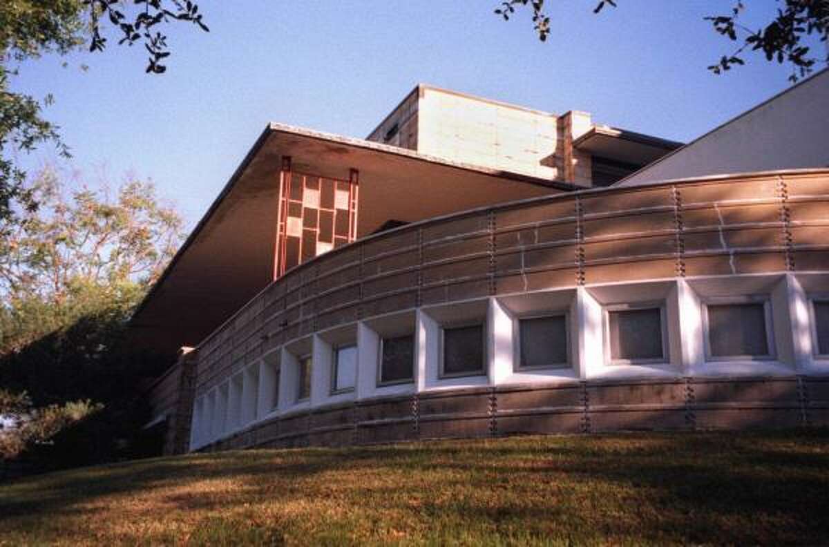 Houston home designed by Frank Lloyd Wright on the market