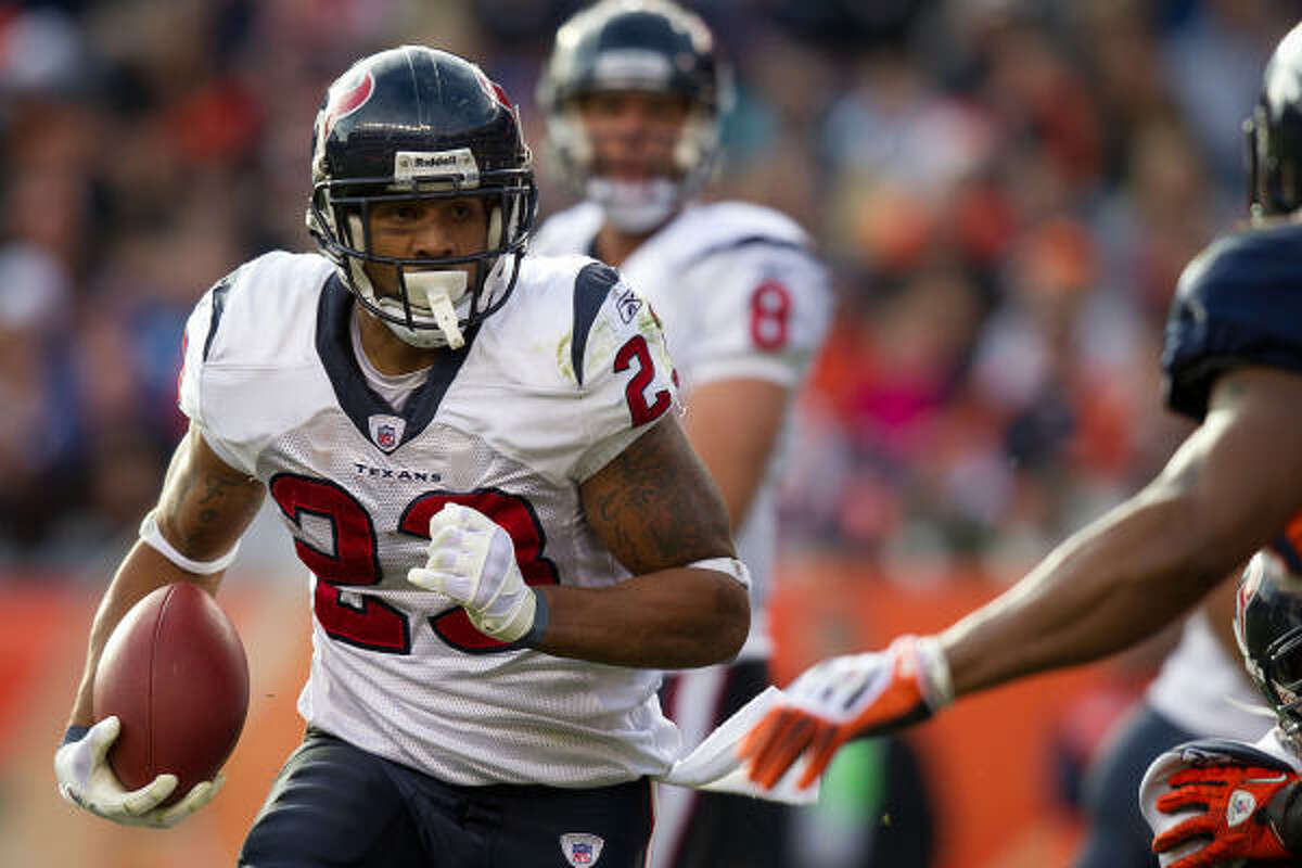 Running back: Arian Foster, Houston In his first full season on an NFL roster, Foster burst onto the scene to lead the league in rushing with 1,616 yards. He also had an NFL-best 16 rushing touchdowns. He also proved to be an effective receiver, catching 66 passes for 604 yards and two touchdowns.