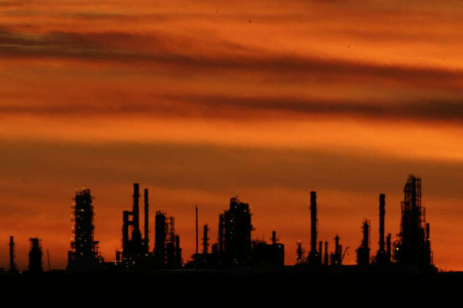 Fire nearly extinguished at West Texas refinery Houston Chronicle