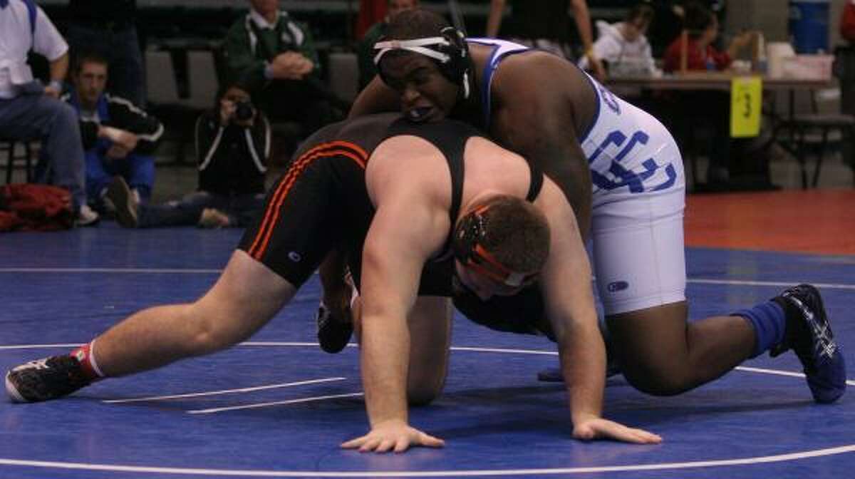 285 weight class Clear Creek's Geroge Woods takes down