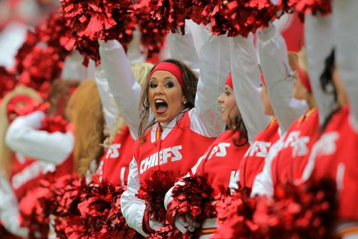 A Chiefs cheerleader performs during the AFC Divisional playoff game  News Photo - Getty Images