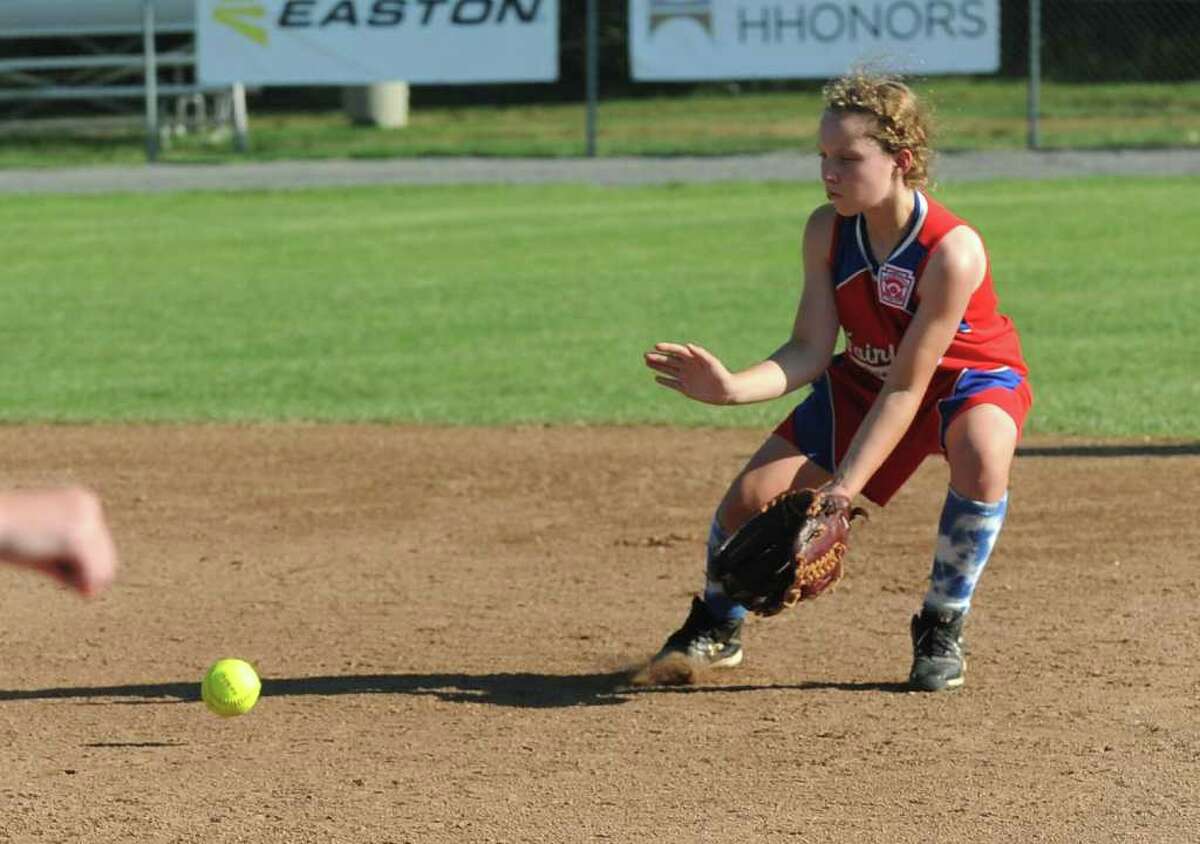 Fairfield Little League softball team loses in East Regional championship