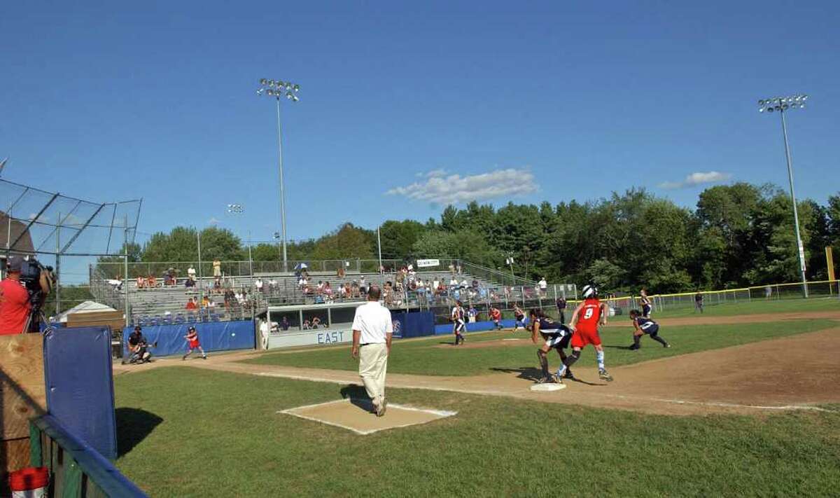Fairfield Little League softball team loses in East Regional championship