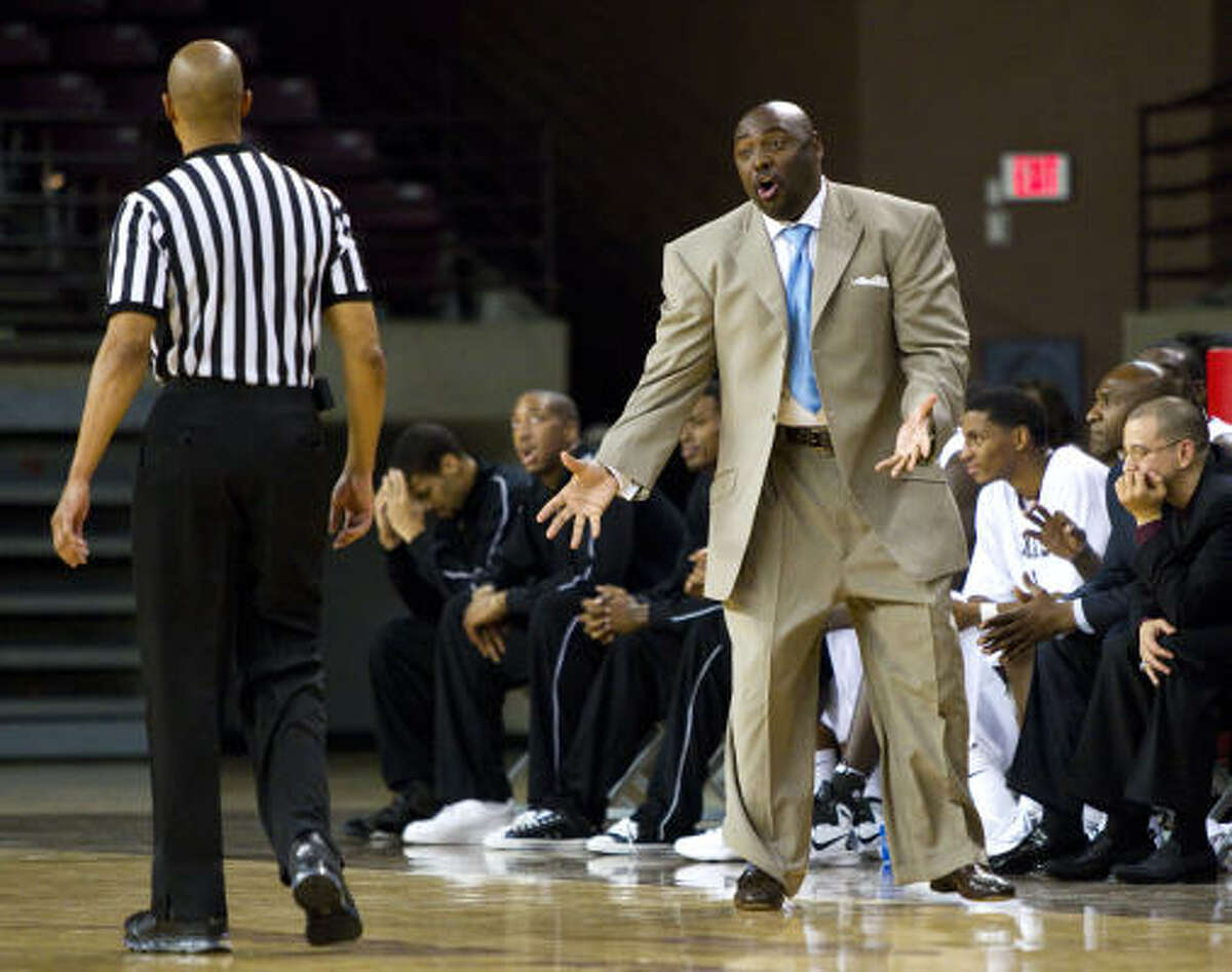 Texas Southern coach Tony Harvey led the Tigers to a 19-13 record in the 2010-11 season.