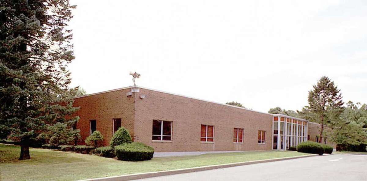 Vacant Wilton commercial building gets a tenant