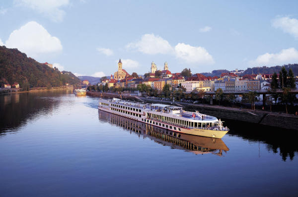 riverboat cruises near me