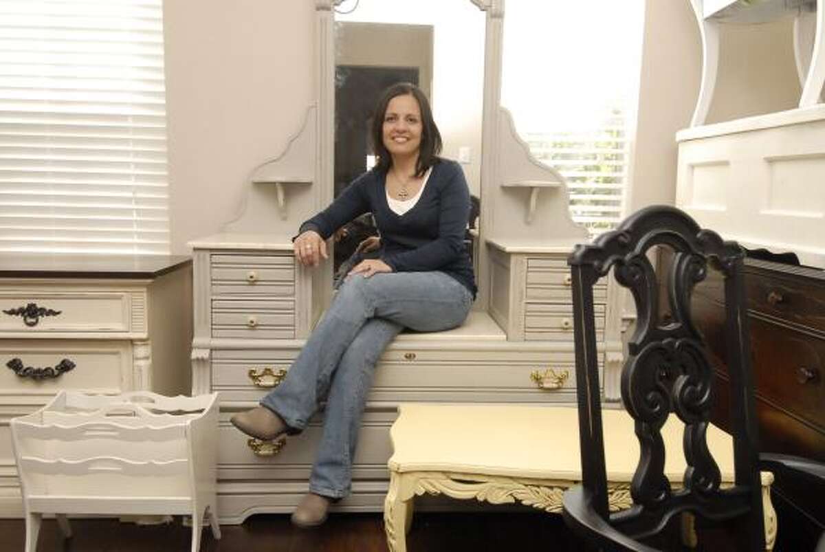 Katy mom gives old furniture new life