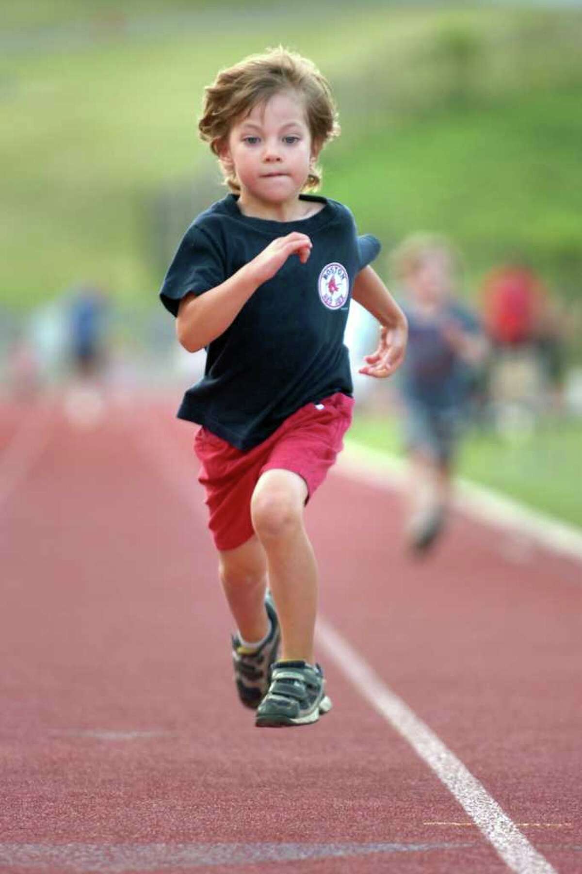 Smiths dominate 5th Age Group Track and Field meet