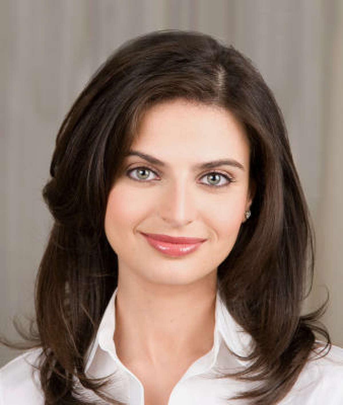 ExHoustonian debuts today as anchor on GMA