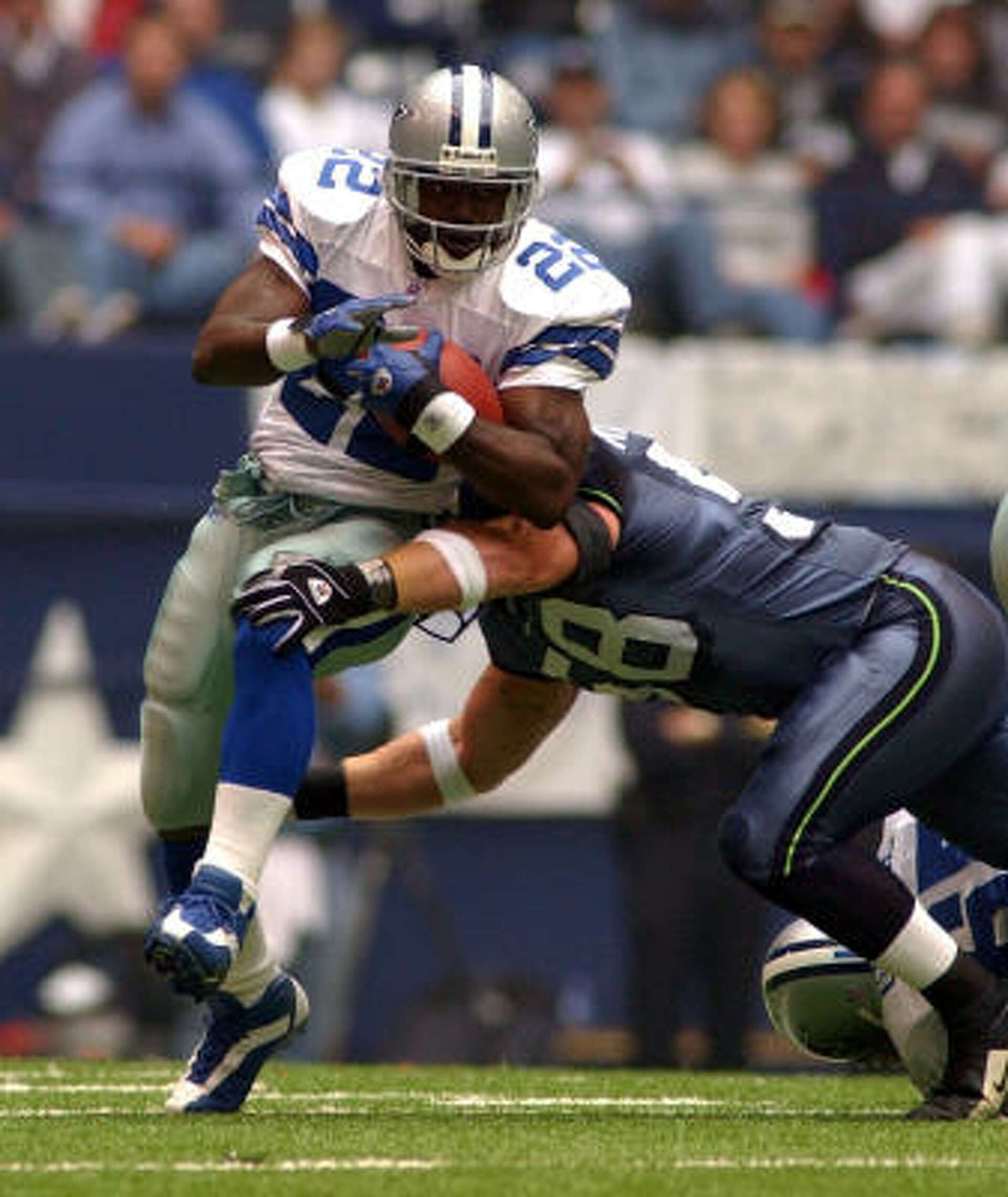 Wolves Forever Emmitt Football 【公式通販】