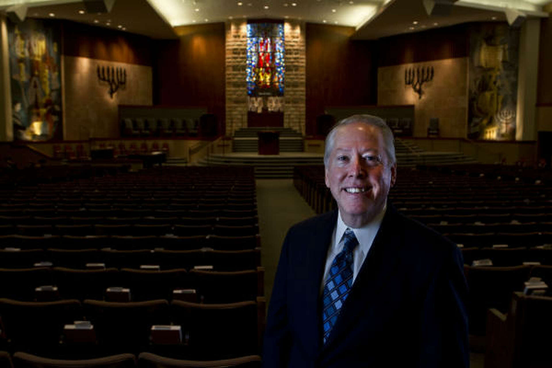 Houston mega-synagogues rush to meet Yom Kippur needs