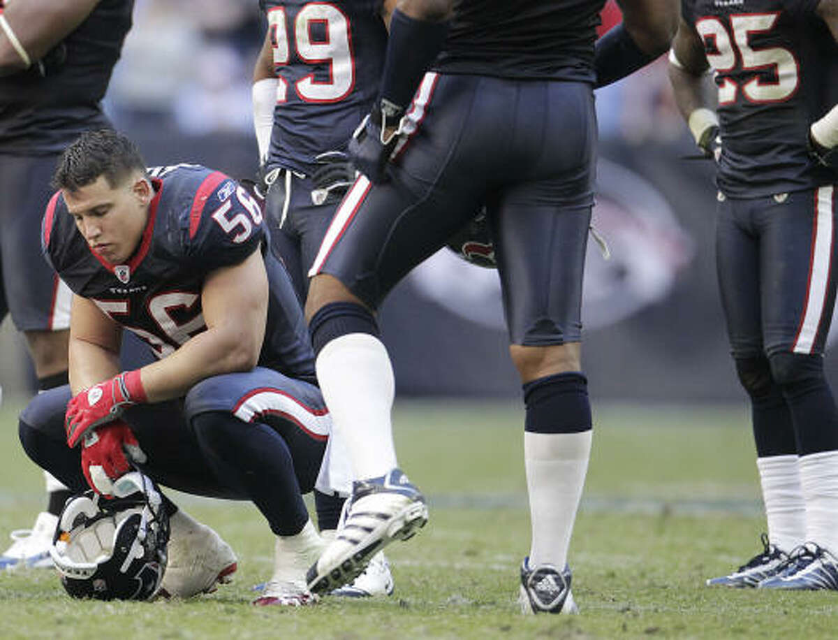 Texans linebacker Brian Cushing, left, has seen his production drop since being forced into the middle by the season-ending injury to DeMeco Ryans.