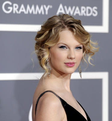 Taylor Swift is a princess who became country's queen