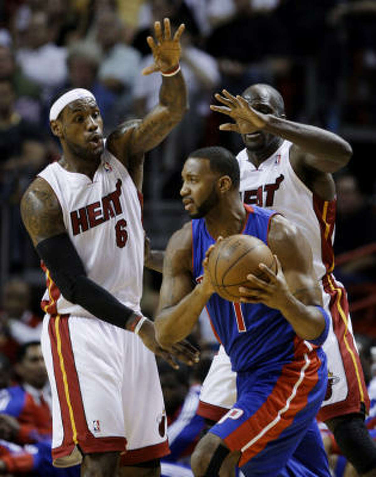 LeBron, Heat face T-Mac, Pistons in preseason opener