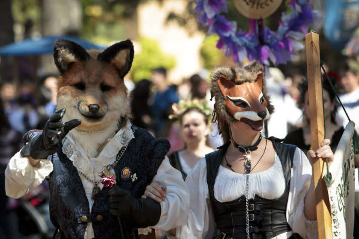 Photos The men & women of the Texas Renaissance Festival