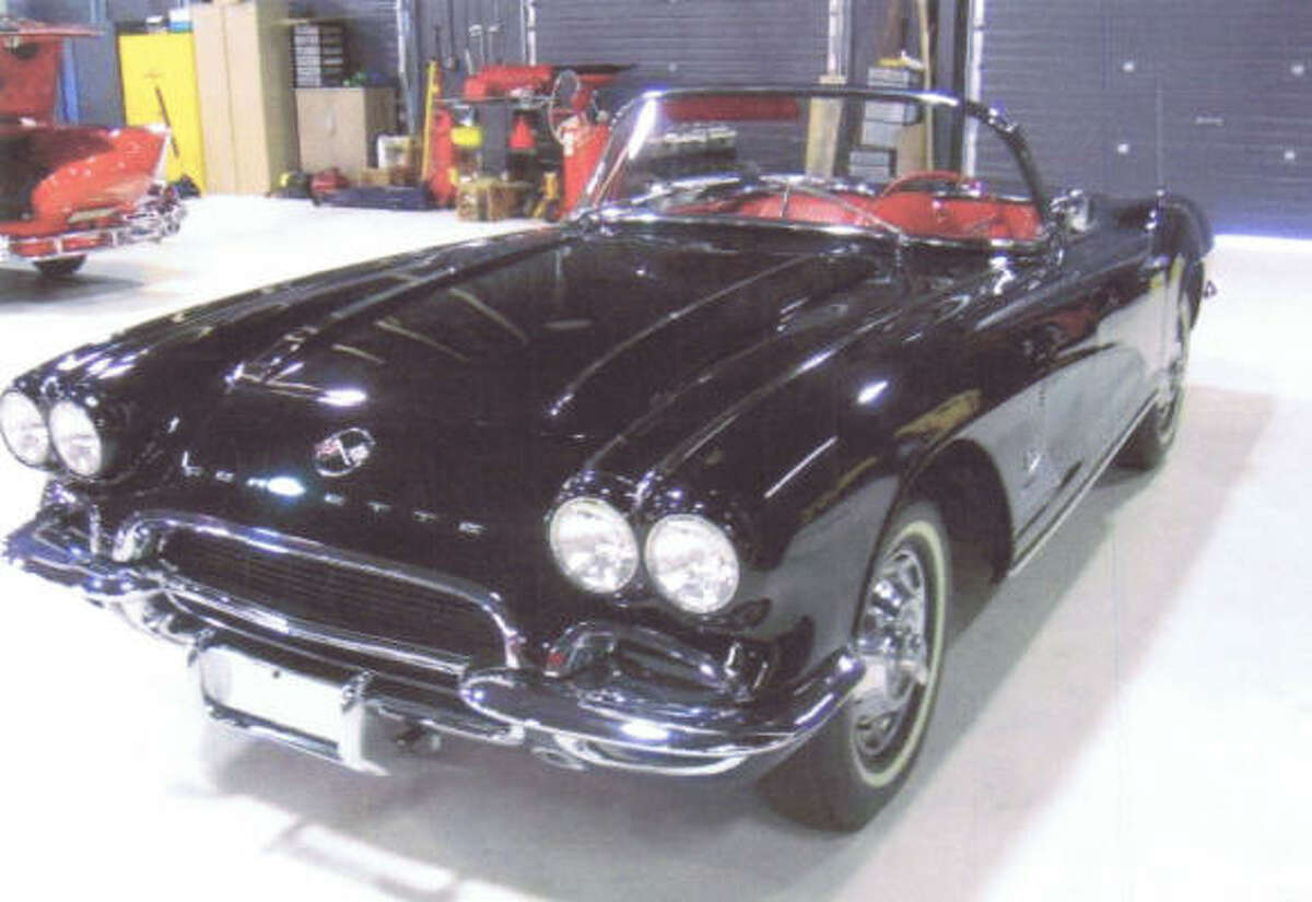 1962 Chevrolet Corvette, valued at $90,000 to $120,000