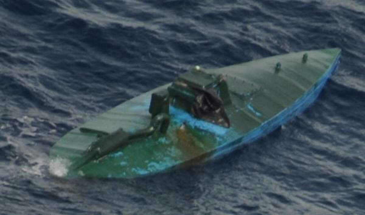 Narco sub filled with 3,800 pounds of cocaine intercepted by U.S. Coast ...