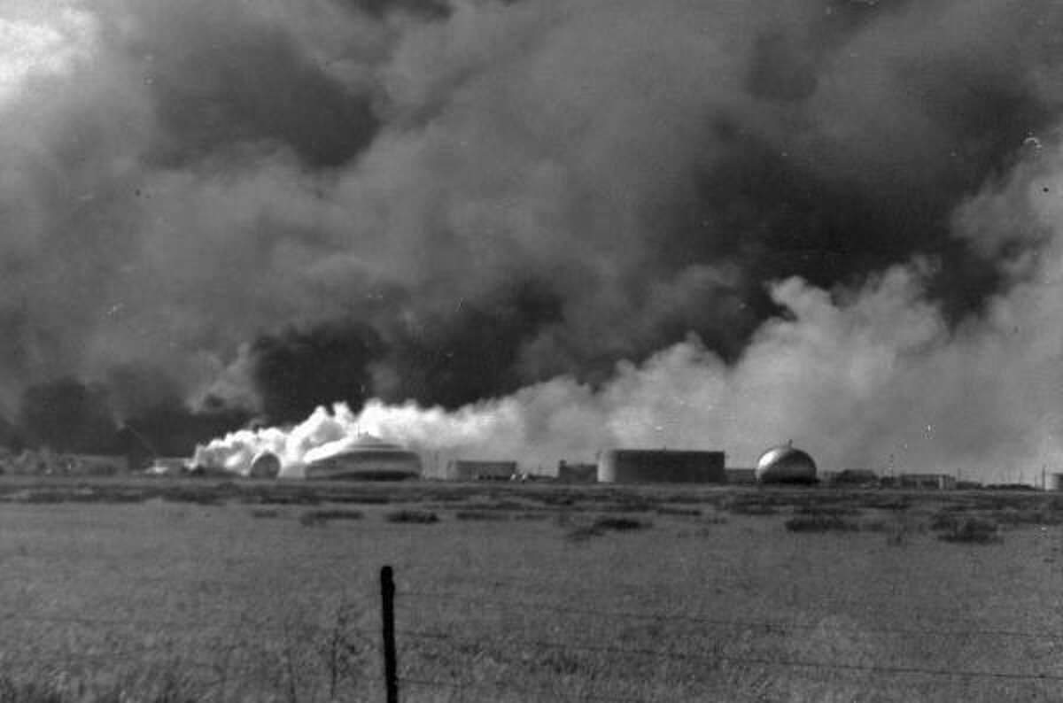 See Historic Rare Footage Of The Aftermath Of The Deadly 1947 Explosion In Texas City 4163