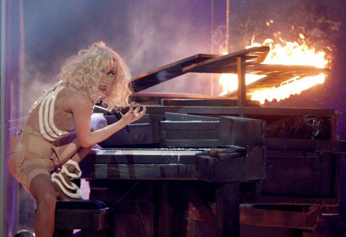 Heres What Lady Gaga Might Sing At The Super Bowl 2754