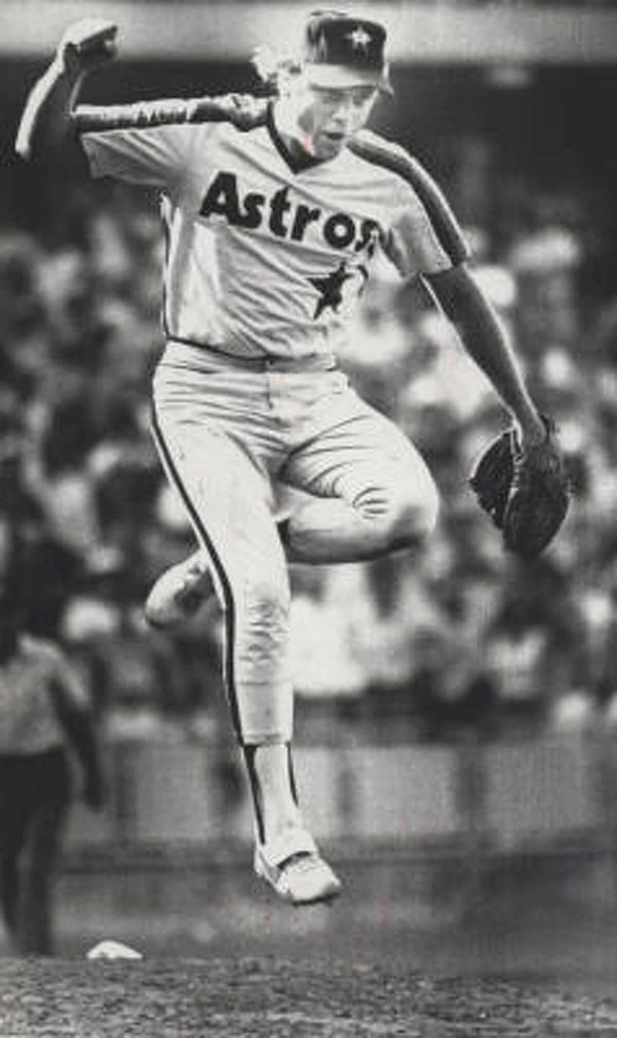 The Astros had a three-game lead on the Los Angeles Dodgers entering the final series of the regular season, but lost all three to force a one-game playoff to decide the National League West. Joe Niekro (above photo) scattered six hits in a complete game to lead the Astros to a 7-1 victory and the first division title in franchise history. The victory sent the Astros to the NL Championship Series to face the Philadelphia Phillies.