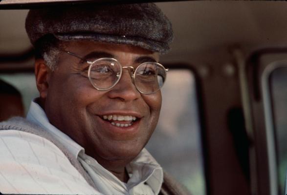 14 famous people who overcame stutters