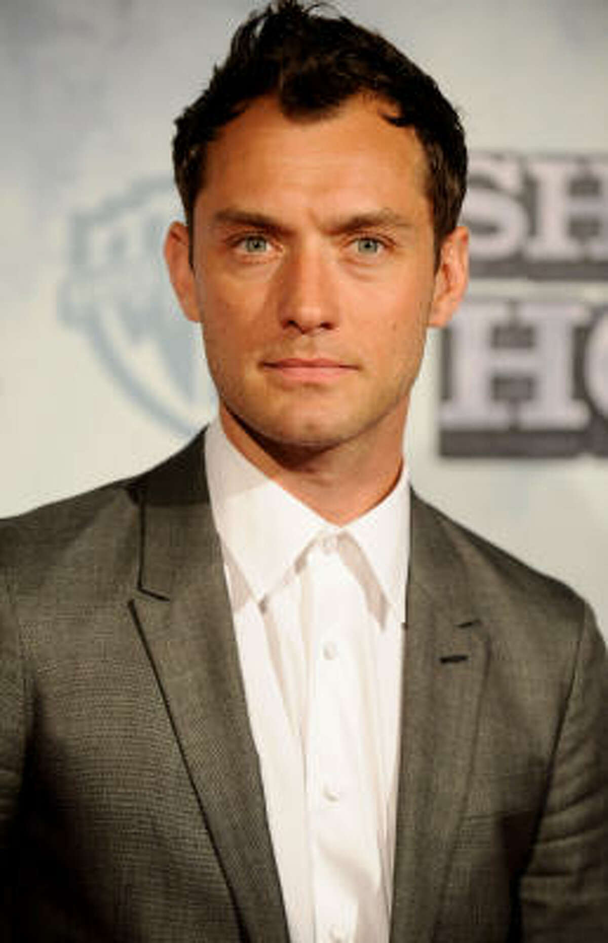 Jude Law Con: He couldn't even be bothered to show up for the birth. Pro: He knows how to pick a nanny.