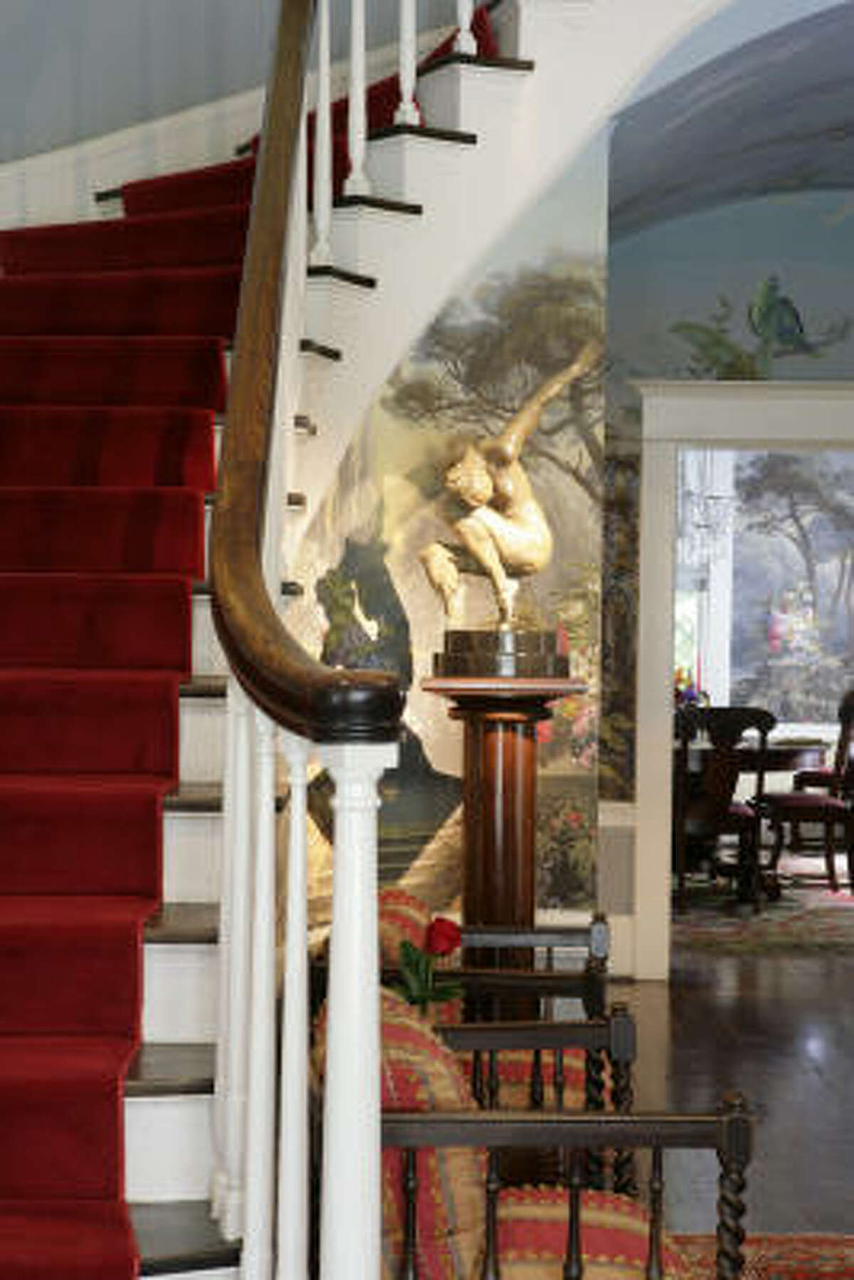 A tour of Houston's Courtlandt Place