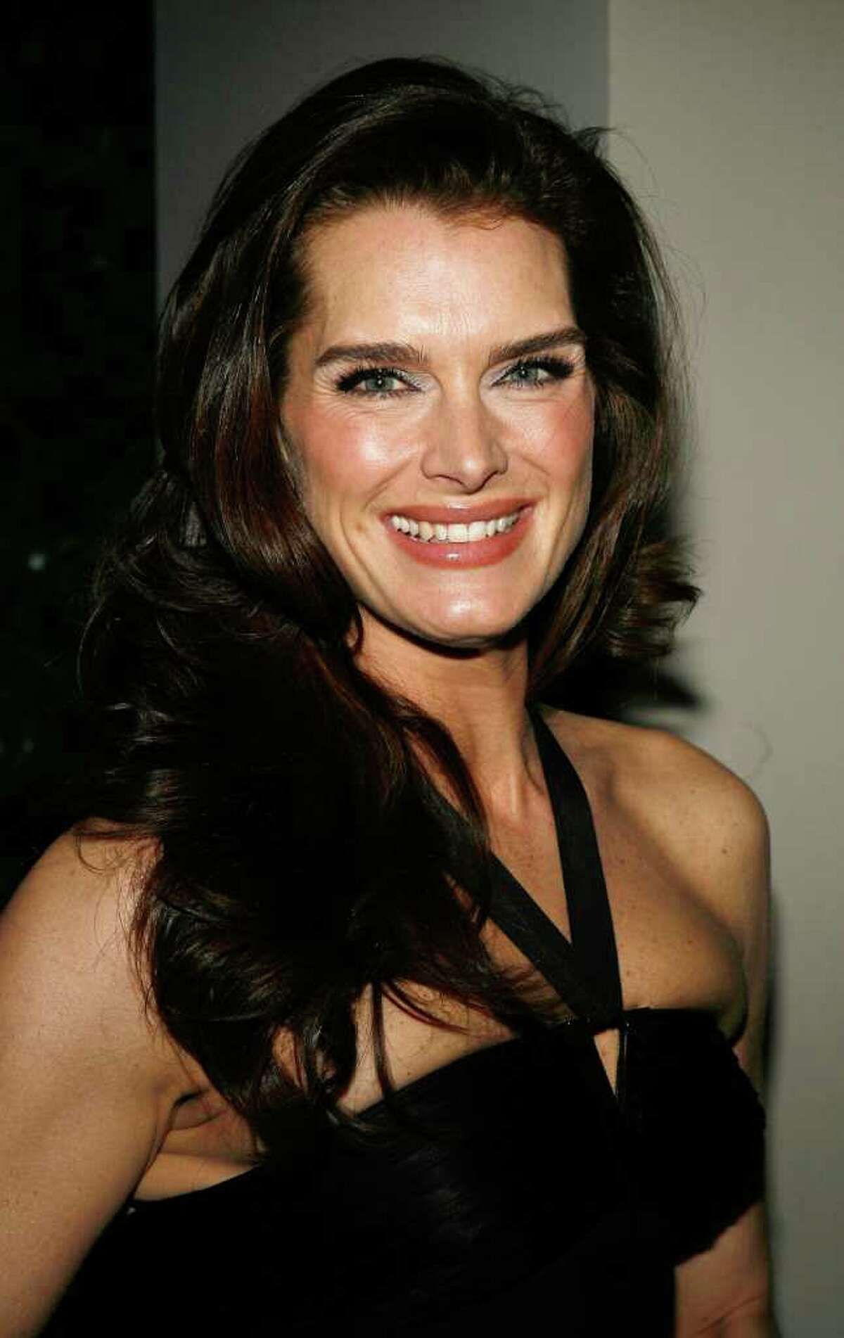 Brooke Shields to stay in 'The Addams Family'