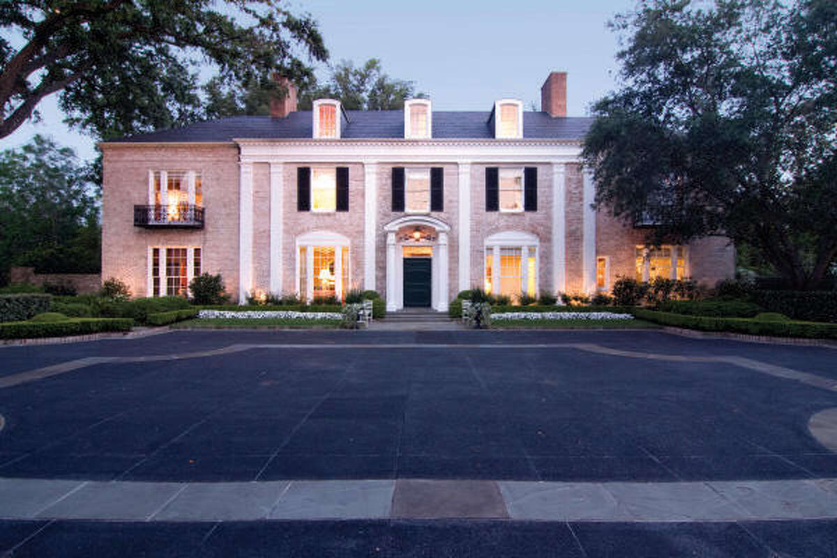 River Oaks estate a link to area’s beginning