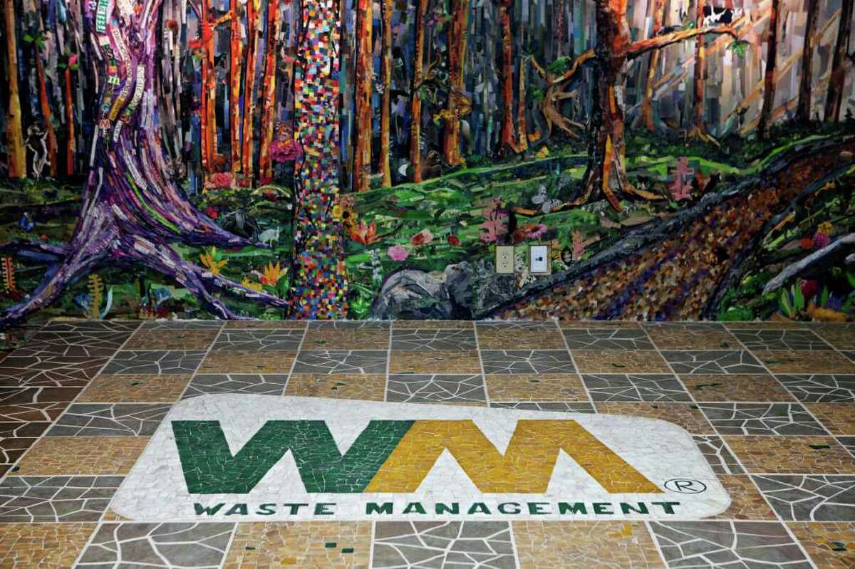 Waste Management cuts 650 jobs