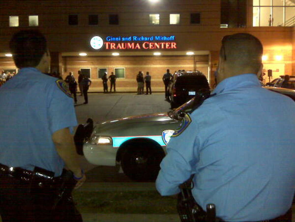 Officers, relatives and ministers came to Ben Taub General on Tuesday night.