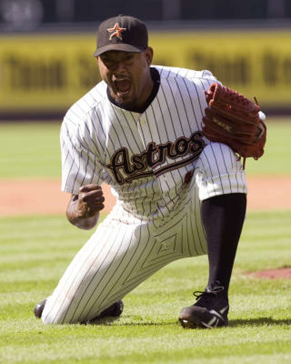 Astros closer Jose Valverde led the National League with 44 saves last season.