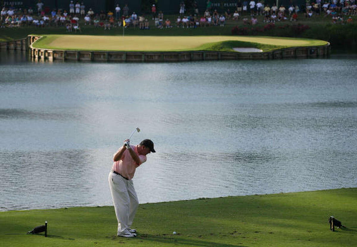 No. 17, the signature hole at Sawgrass, shows how the pros can be intimidated by a shot of ﻿130 or so yards.