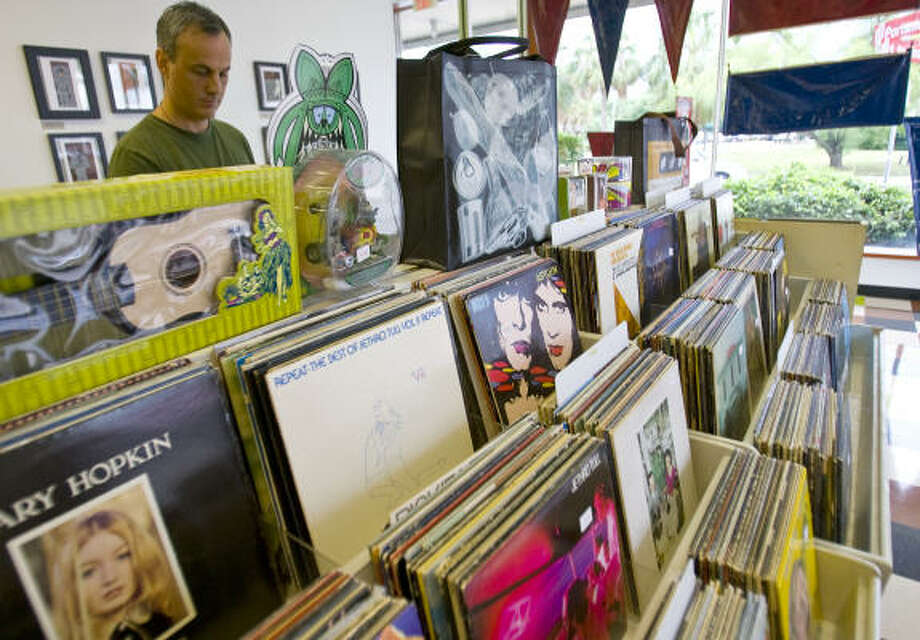 Is There Gold In That Old Vinyl Record Collection Read This First Vinyl Record Collection
