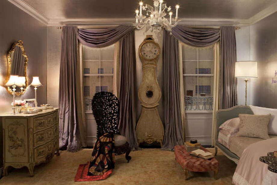 Designer Gloria Vanderbilt reconstructs childhood room Houston Chronicle