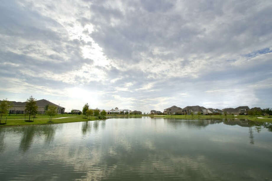 Newmark Homes debuts in Towne Lake - Houston Chronicle