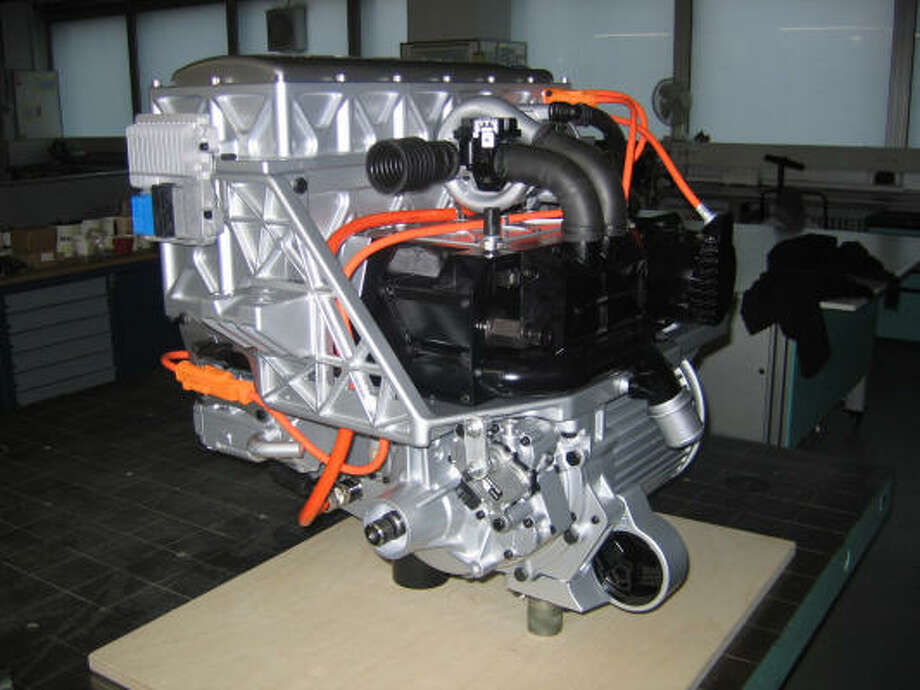 Gm S Gen 2 Fuel Cell System Reduces Size Weight Cost Houston The Second Generation Fuel Cell System From General Motors Is 220 Pounds Lighter And