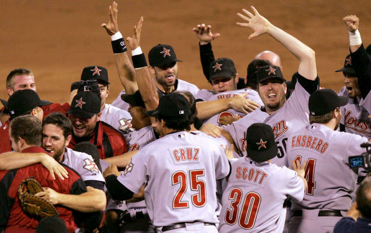 Two nights after Albert Pujols kept the Astros from advancing to their first World Series with a three-run ninth-inning moon shot off Brad Lidge in Game 5 of the National League Championship Series at Minute Maid Park, Roy Oswalt put away the Cardinals for good in Game 6 at Busch Stadium. Oswalt allowed one run in seven innings, teaming with Chad Qualls and Dan Wheeler on a 5-1 four-hitter that gave the Astros their first, and to date, only pennant. 