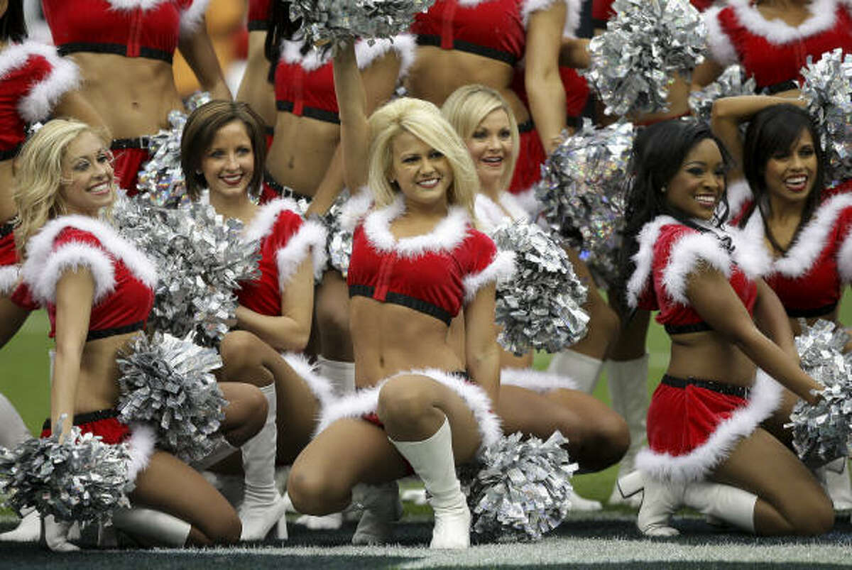 Texans cheerleaders