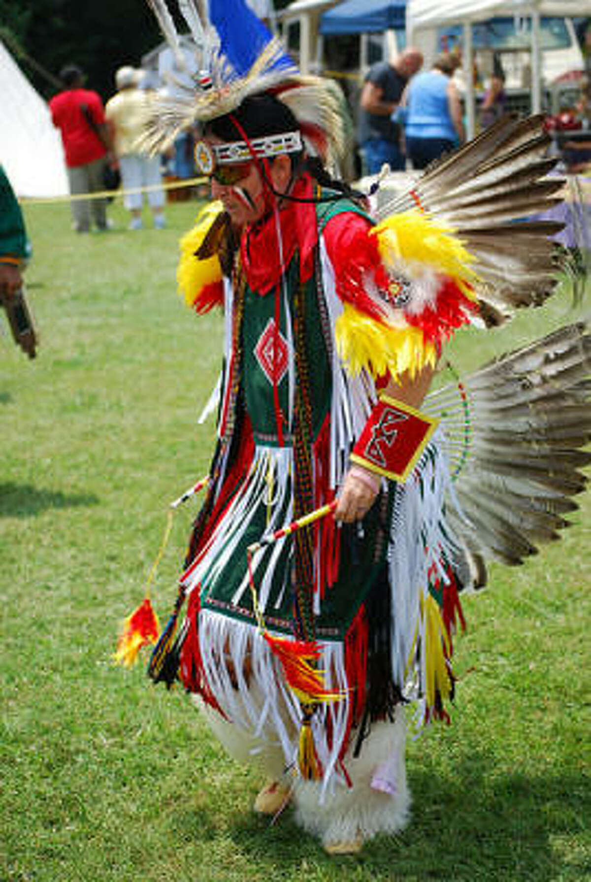 While each tribe had it’s own specific rituals, Native Americans religious tradition were based heavily in ceremonies that involved singing, drumming and fasting. One of the most popular rituals were dances. The most widely celebrated was the Sundance It represented a connection between life and death and the regeneration of the Earth for many Native Americans, It lasts from four to eight days starting at the sunset of the final day of preparation and ending at sunset. A piercing ritual was often incorporated into the ceremony. Seen here is a Native American performing an Intertribal dance.