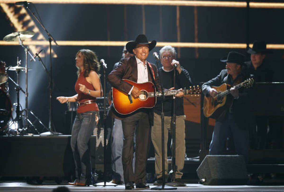 Strait's next tour will be his last