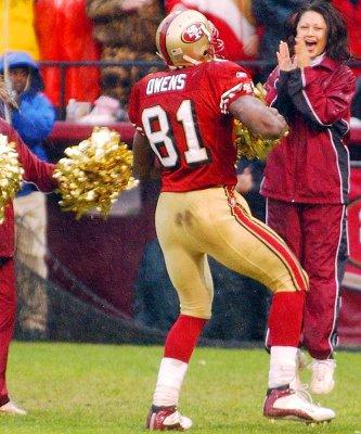 Terrell Owens Enters the 49ers Hall of Fame, Grab your popcorn 