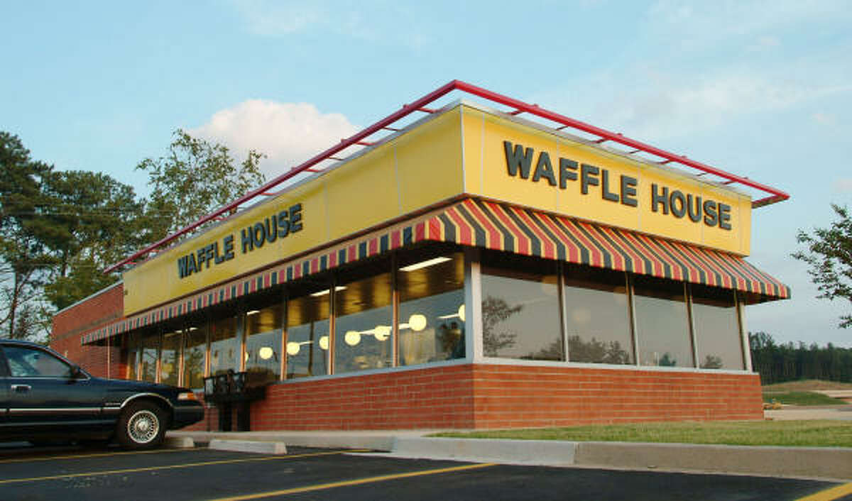 How To Get Banned From Waffle House In 1 Easy Step